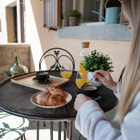 Appartamento Truffle House Karlic *