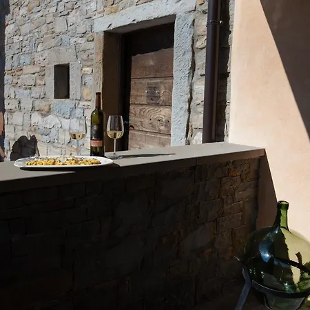 Truffle House Karlic Apartman