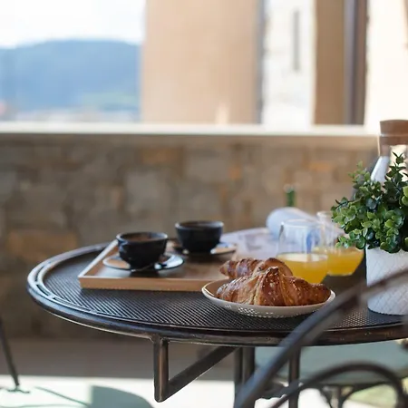 Truffle House Karlic Apartment *