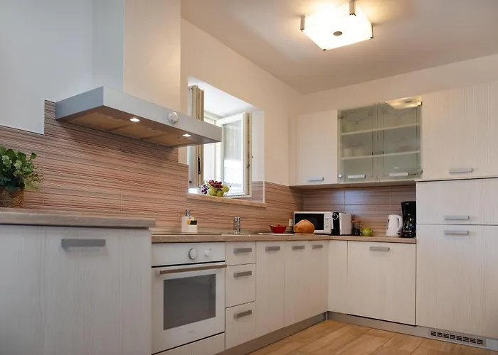 Truffle House Karlic